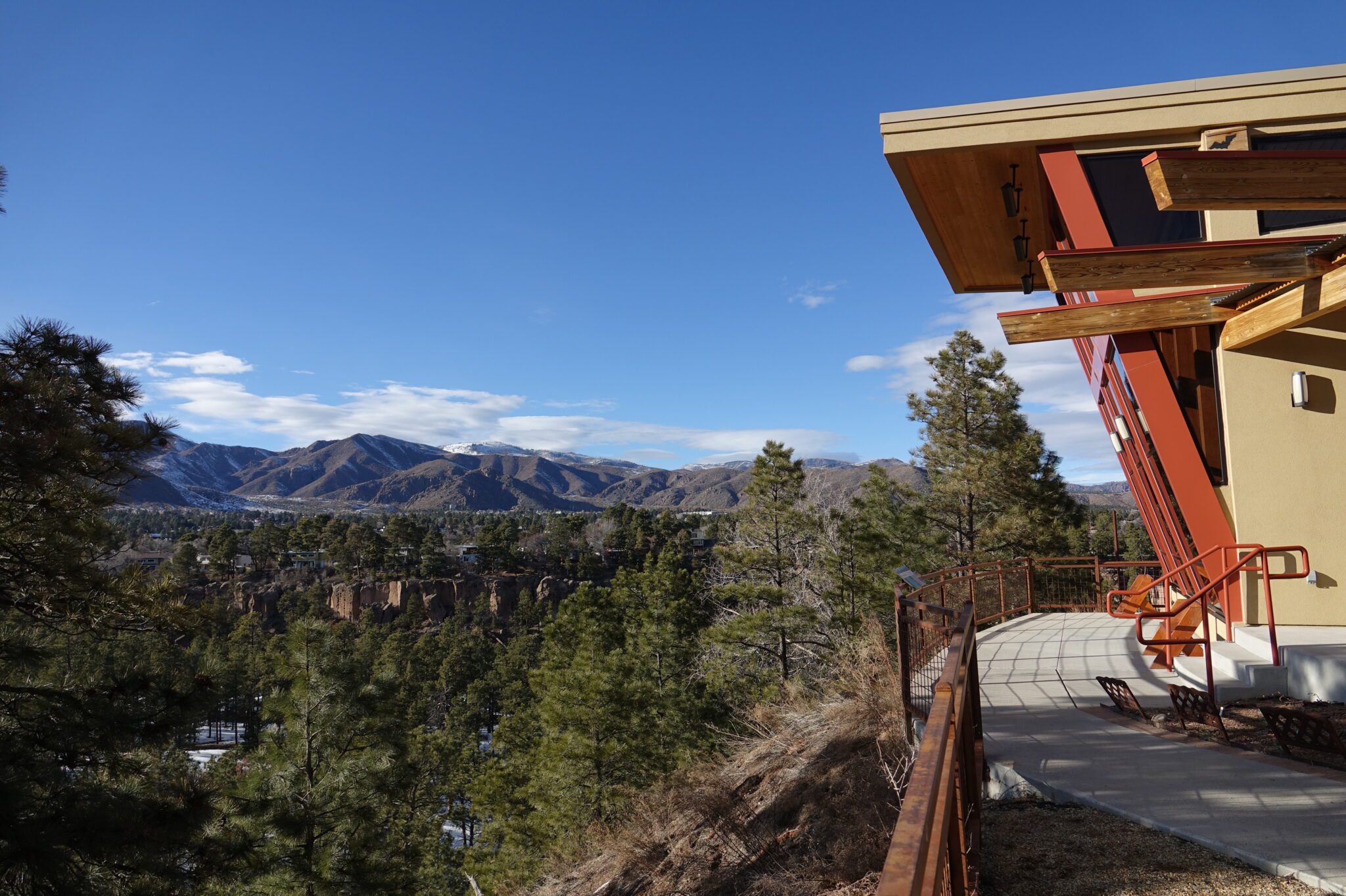 PEEC’s Complimentary Show Now at 4 P.M. Every Wednesday